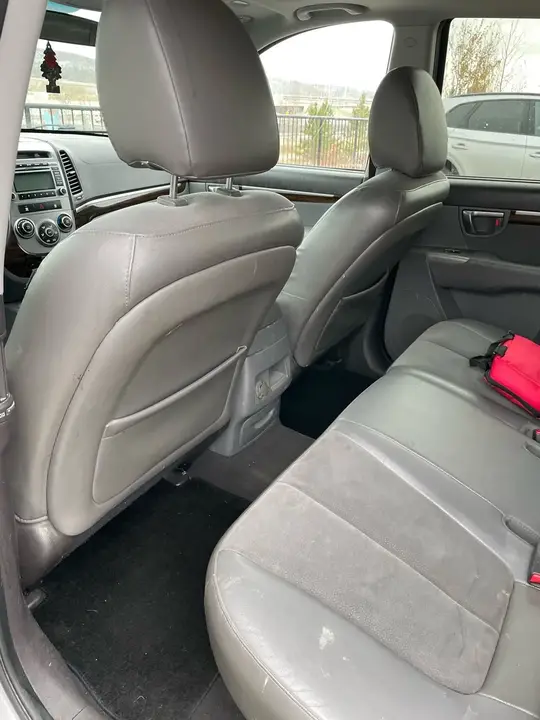 Hyundai Santa Fe 2010 photo 3