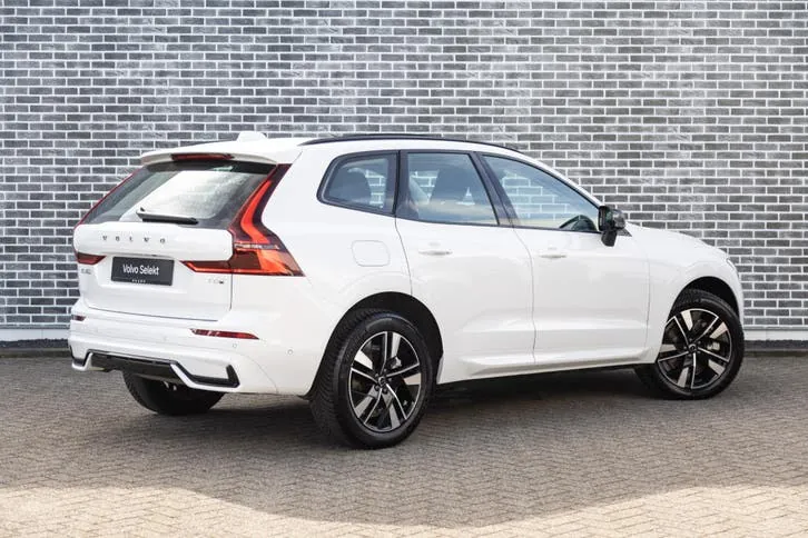 Volvo Xc60 2025 photo 3