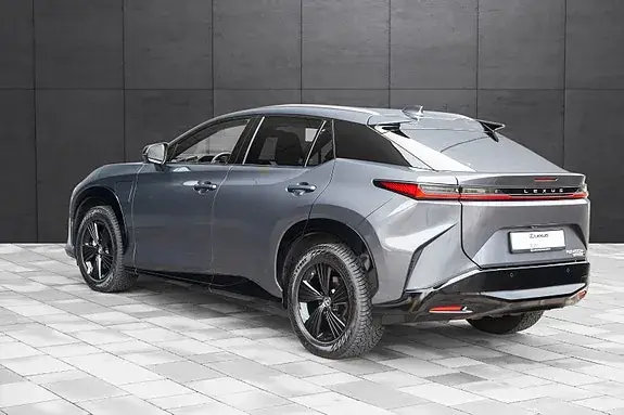 Lexus Rz450E 2023 photo 2
