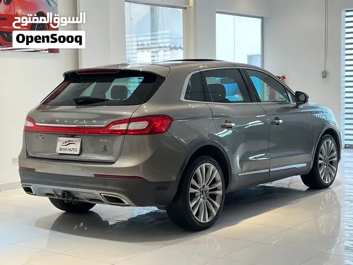 Lincoln Mkx 2016 photo 4
