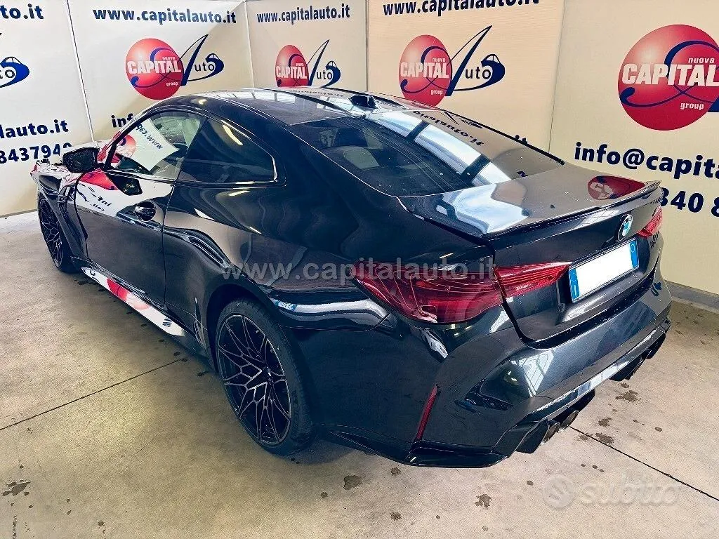 BMW M4 2025 photo 4