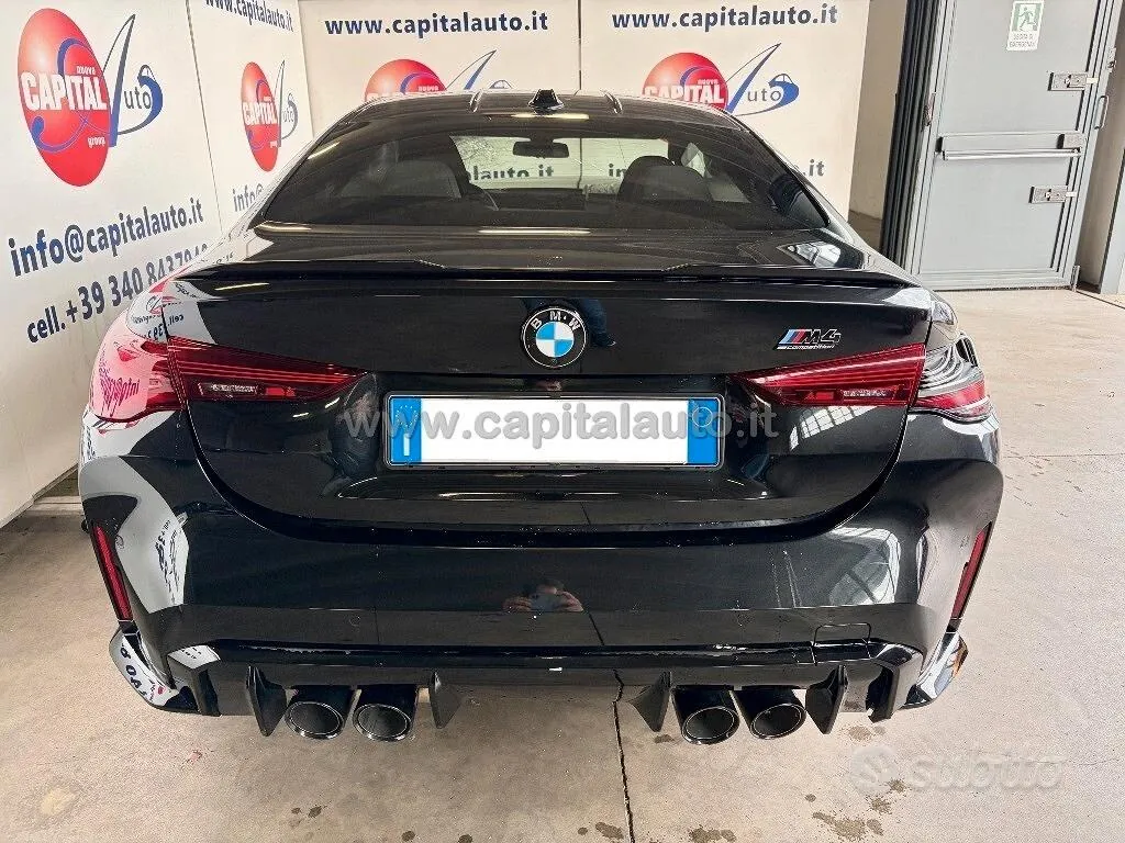 BMW M4 2025 photo 5