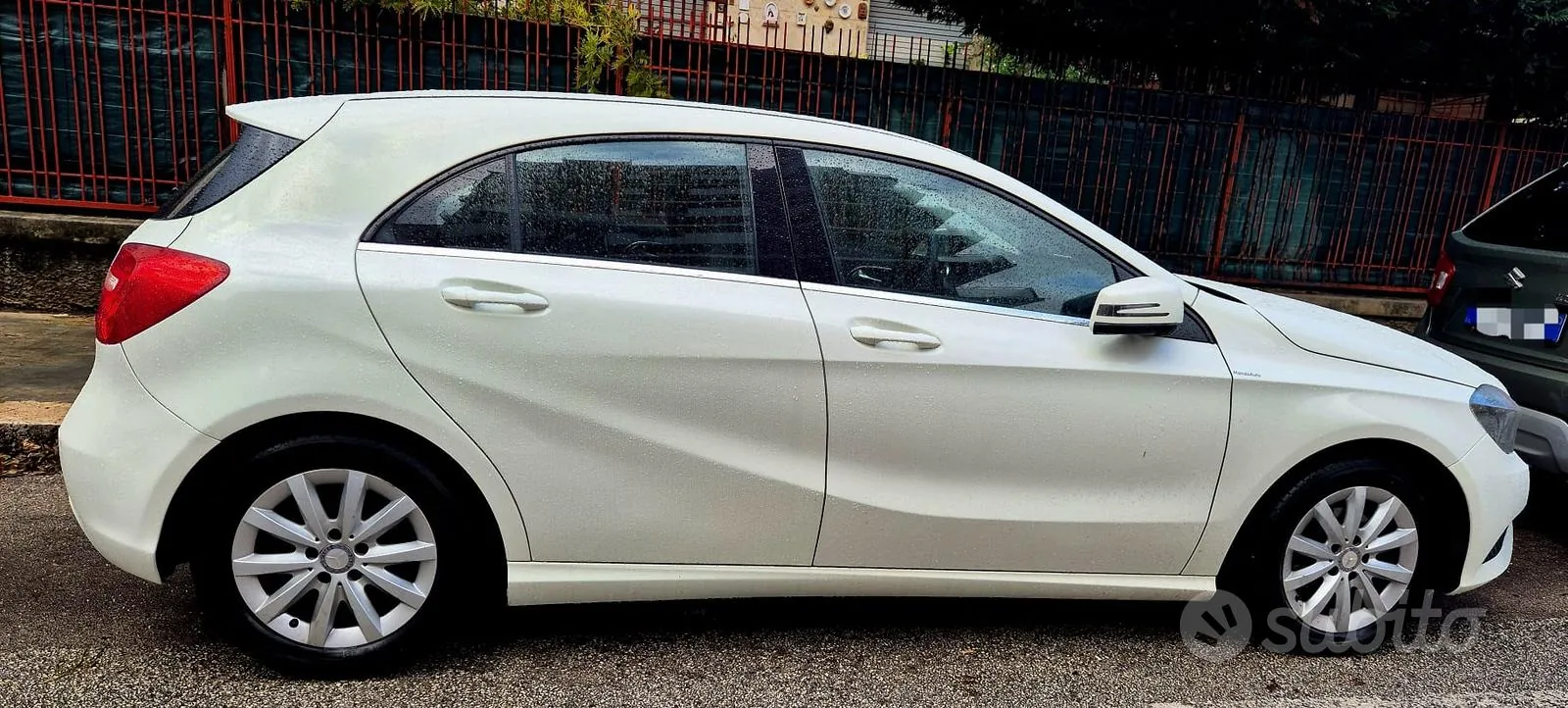 Mercedes-Benz A160 2014 photo 2