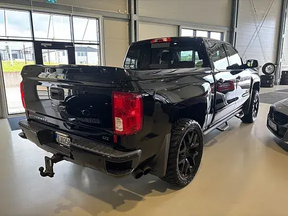 Chevrolet Silverado 1500 2018 photo 3