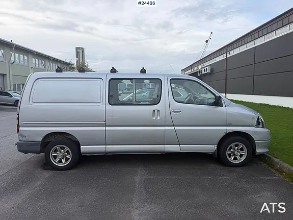 Toyota Hiace 2007 photo 3