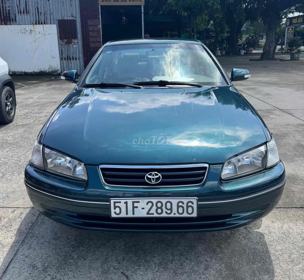 Toyota Camry 2001 photo 2