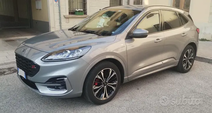 Ford Kuga 2021 photo 3