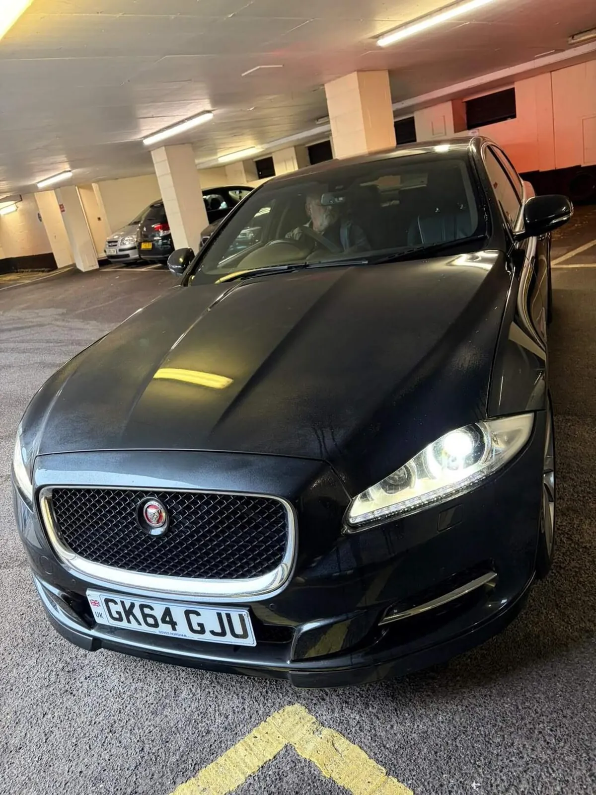 Jaguar Xj