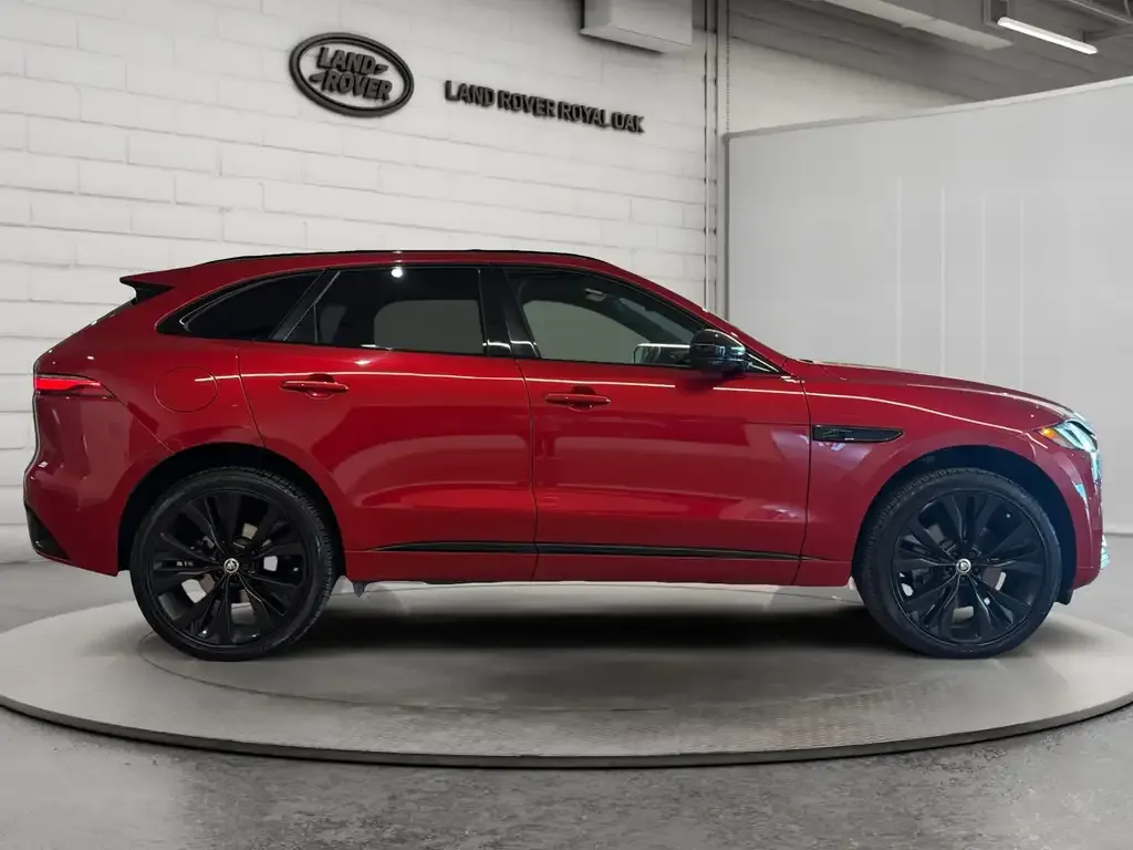 Jaguar F-Pace 2026 photo 4