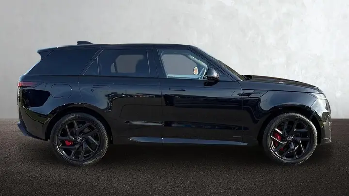 Land Rover Range Rover Sport 2025 photo 5