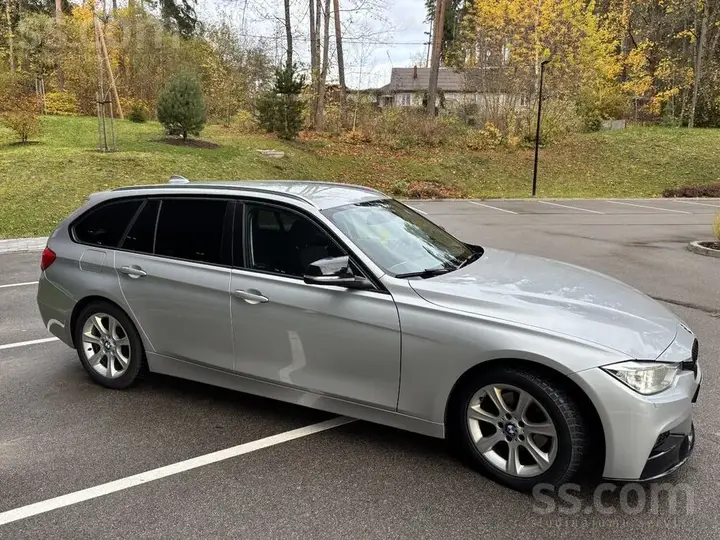 BMW 320D 2012 photo 5