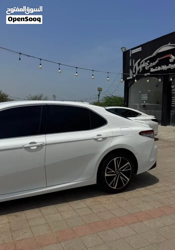 Toyota Camry 2020 photo 3