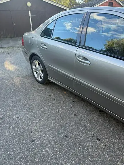 Mercedes-Benz E 350 2007 photo 3