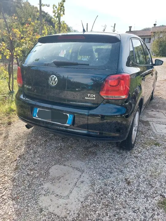 Volkswagen Polo 2010 photo 2