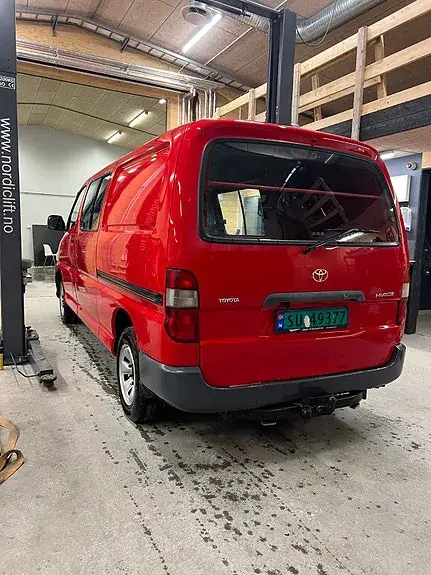 Toyota Hiace 2007 photo 4