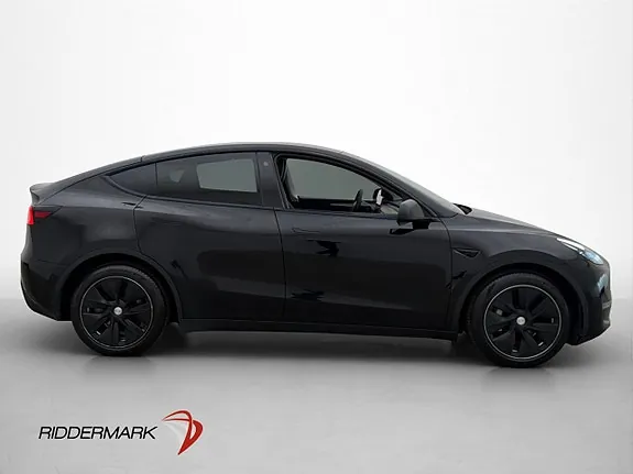 Tesla Model Y 2023 photo 5