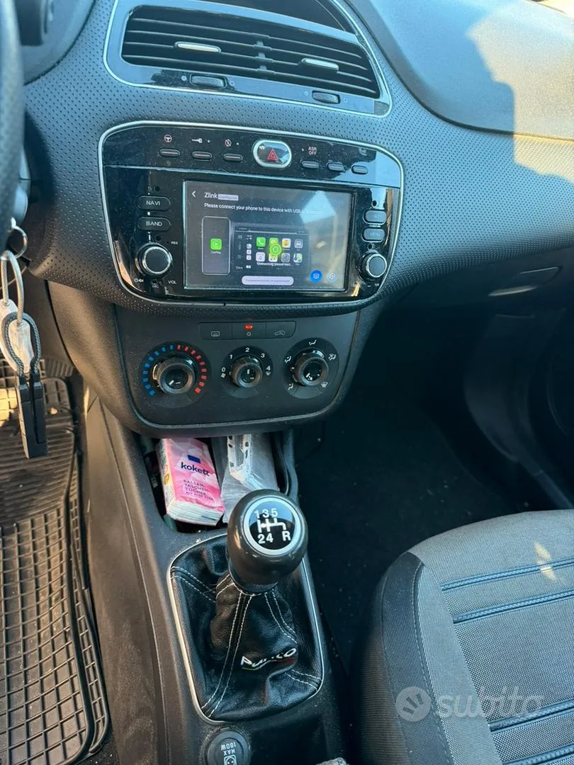 Fiat Punto Evo 2011 photo 5