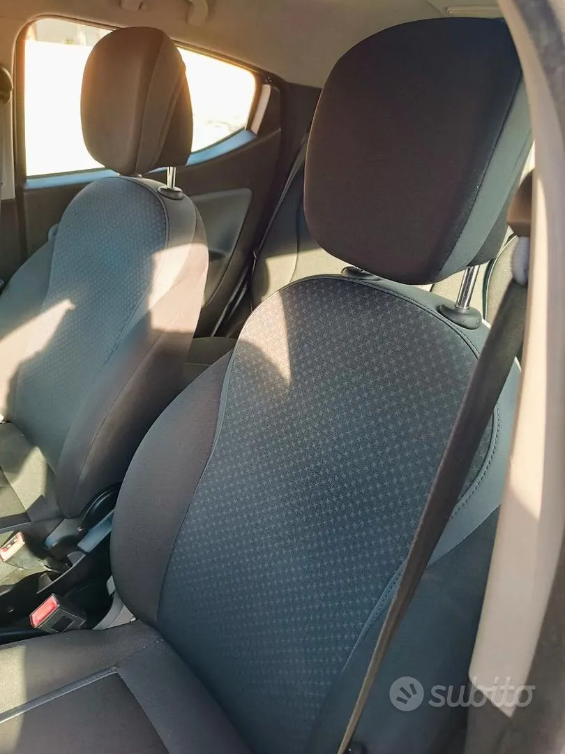 Lancia Ypsilon 2017 photo 3