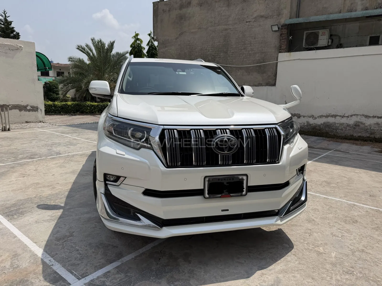 Toyota Prado