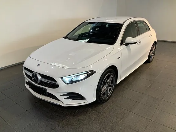 Mercedes-Benz A250 E