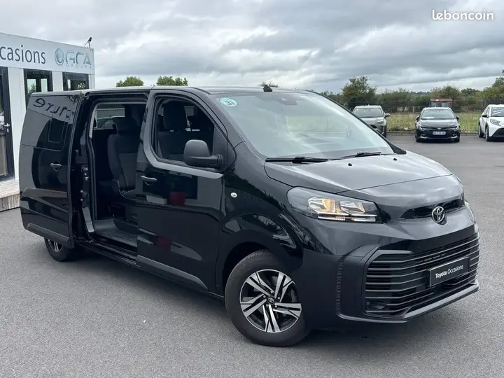 Toyota Proace Combi 2025 photo 3