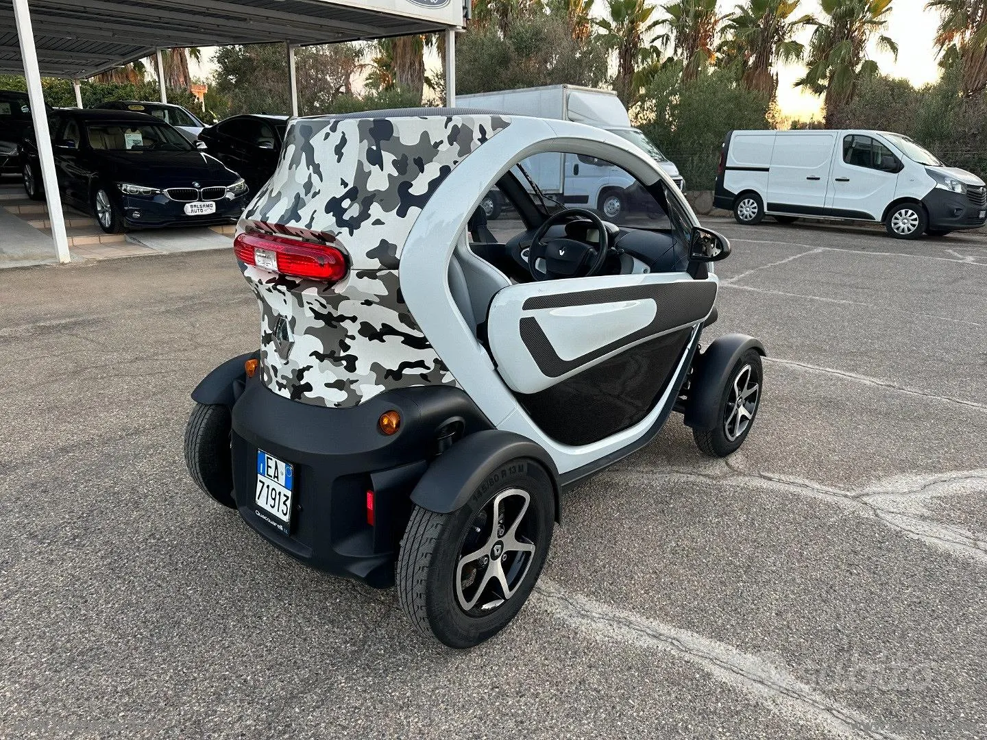Renault Twizy 2015 photo 5