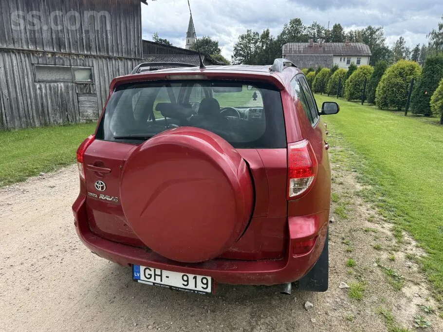 Toyota Rav4 2007 photo 4