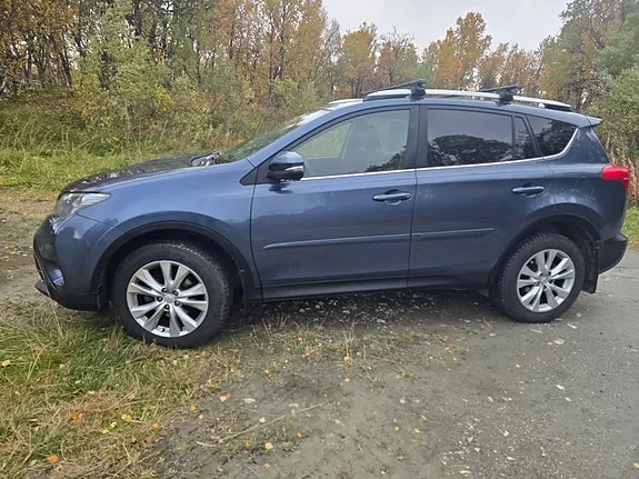 Toyota Rav4 2014 photo 3