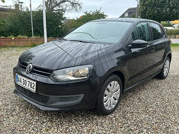 Volkswagen Polo 2013 photo 2