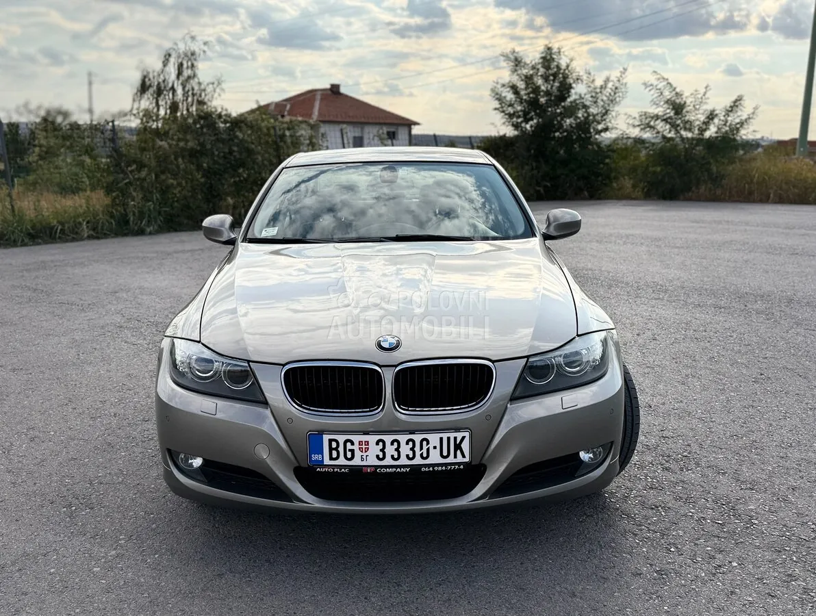 BMW 320D 2011 photo 2