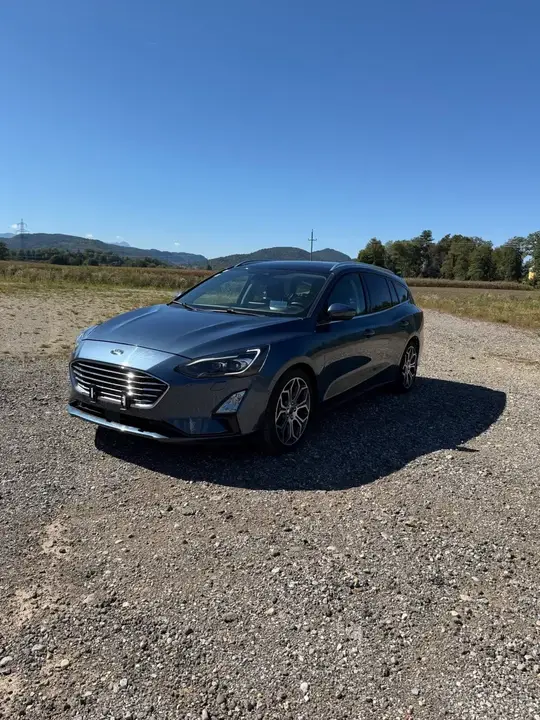 Ford Focus Traveller