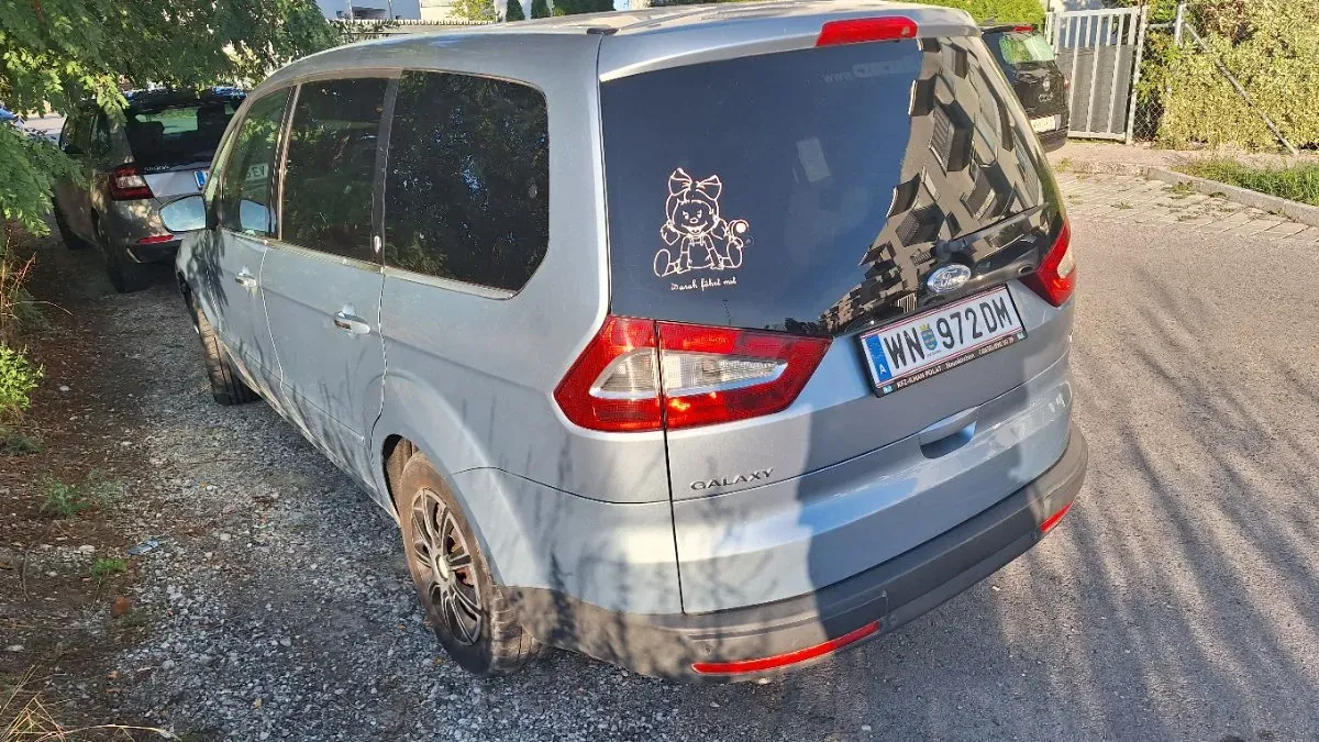Ford Galaxy 2007 photo 3