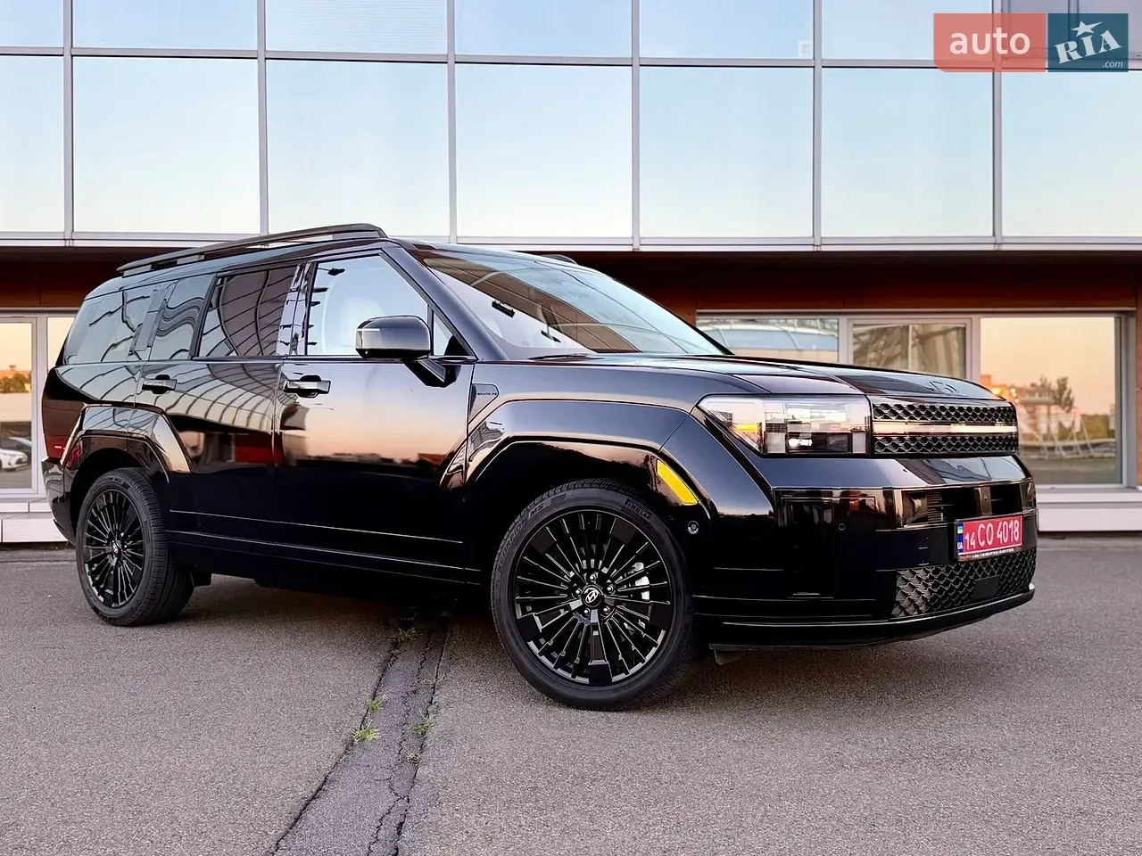 Hyundai Santa Fe 2025 photo 3