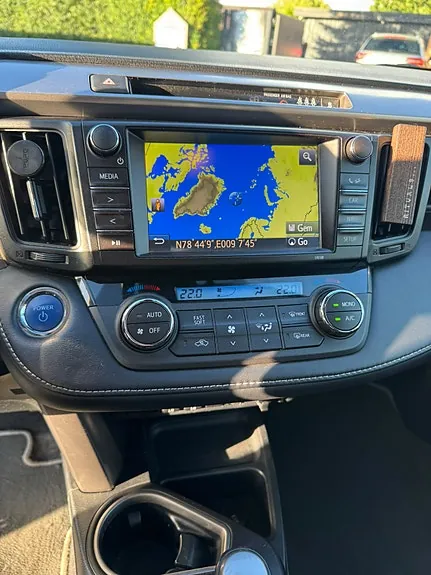 Toyota Rav4 2016 photo 4