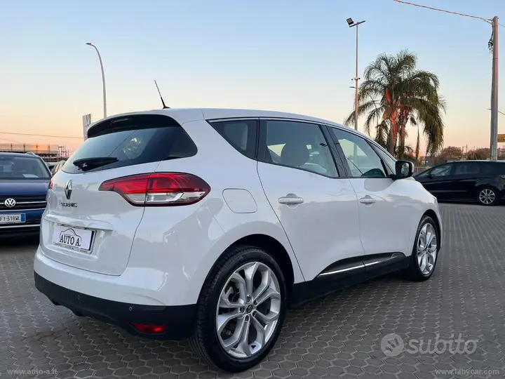 Renault Scenic 2019 photo 4