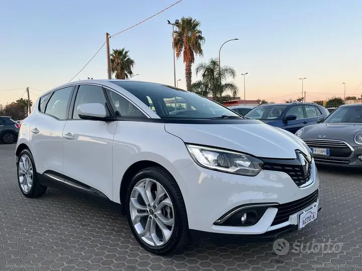 Renault Scenic 2019 photo 3