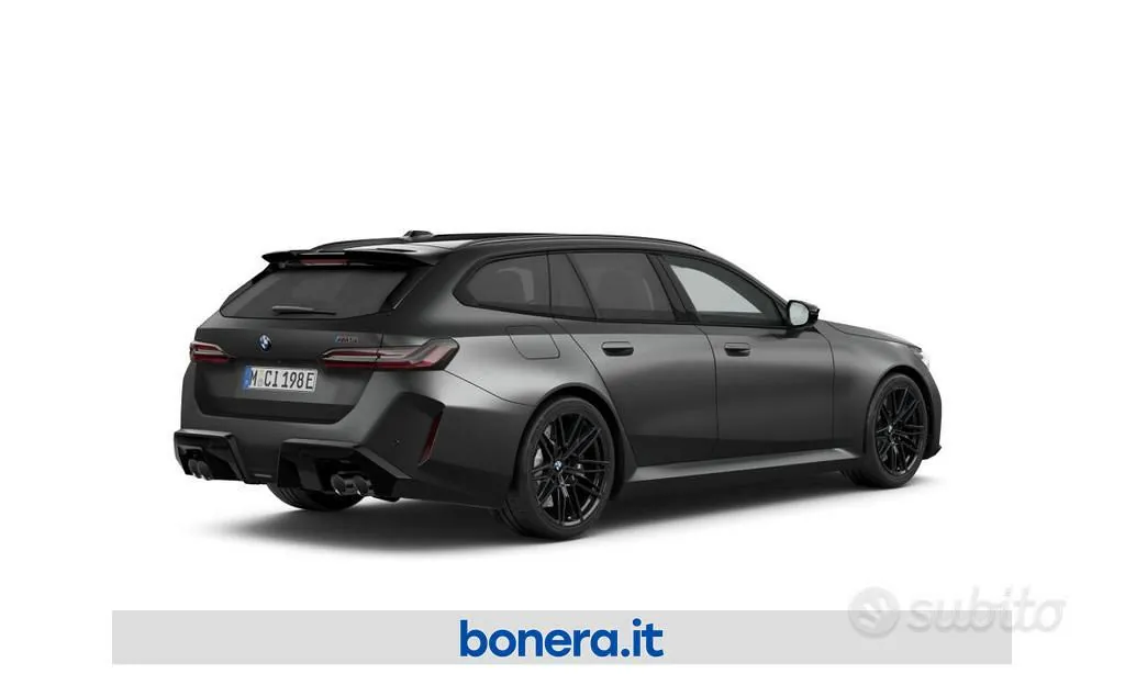 BMW M5 Touring 2026 photo 2