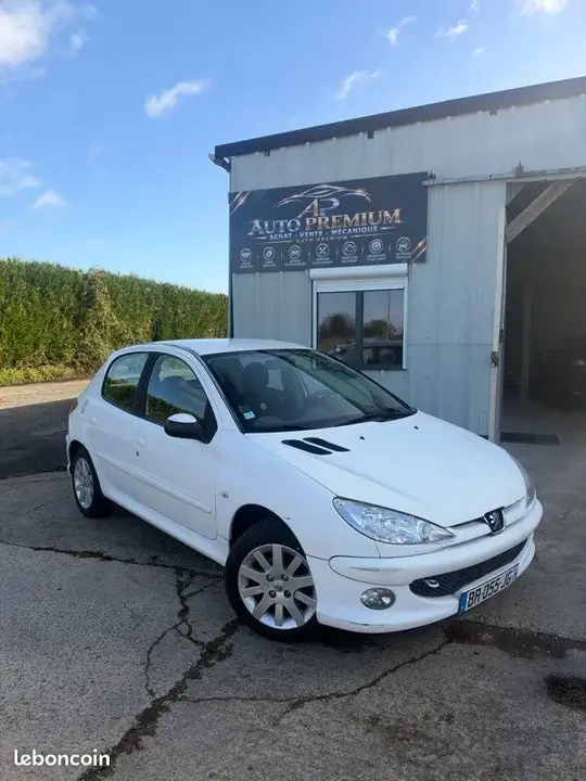 Peugeot 206