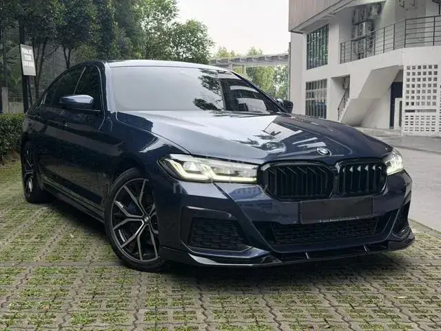BMW 530E