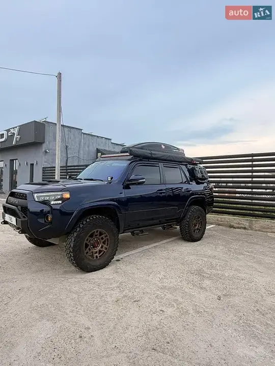 Toyota 4Runner 2017 photo 4