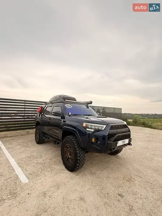 Toyota 4Runner 2017 photo 5