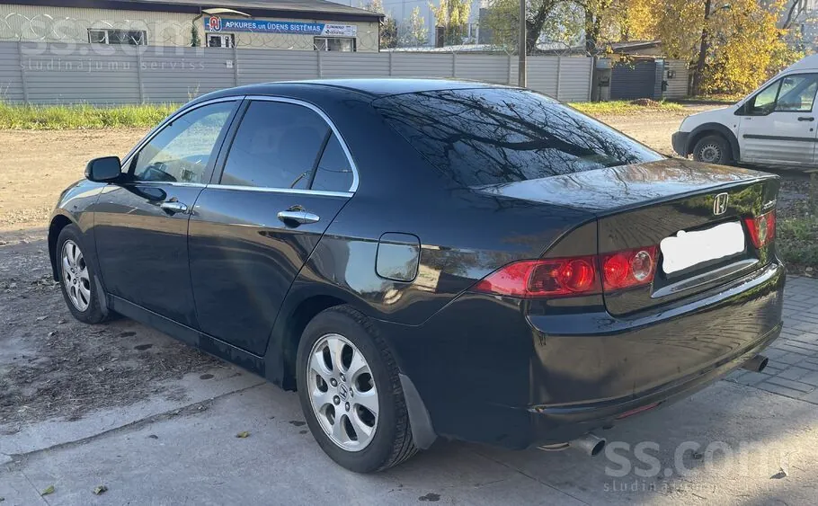 Honda Accord 2006 photo 3