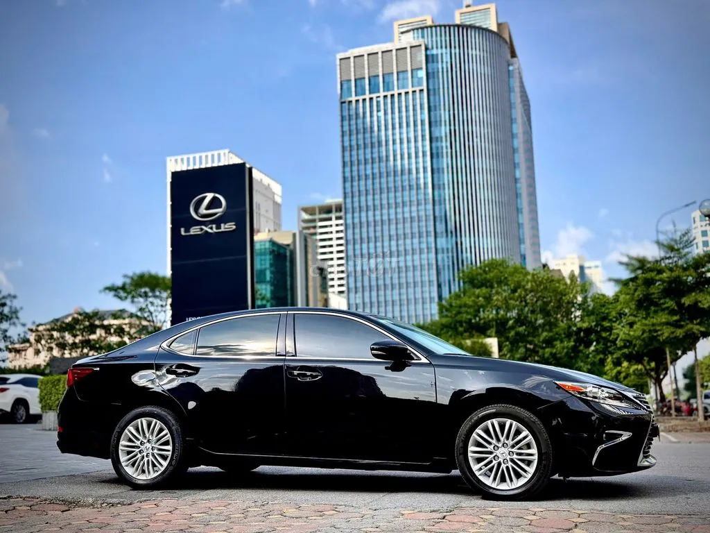 Lexus Es 2016 photo 3