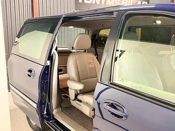 Ford Windstar 2000 photo 4