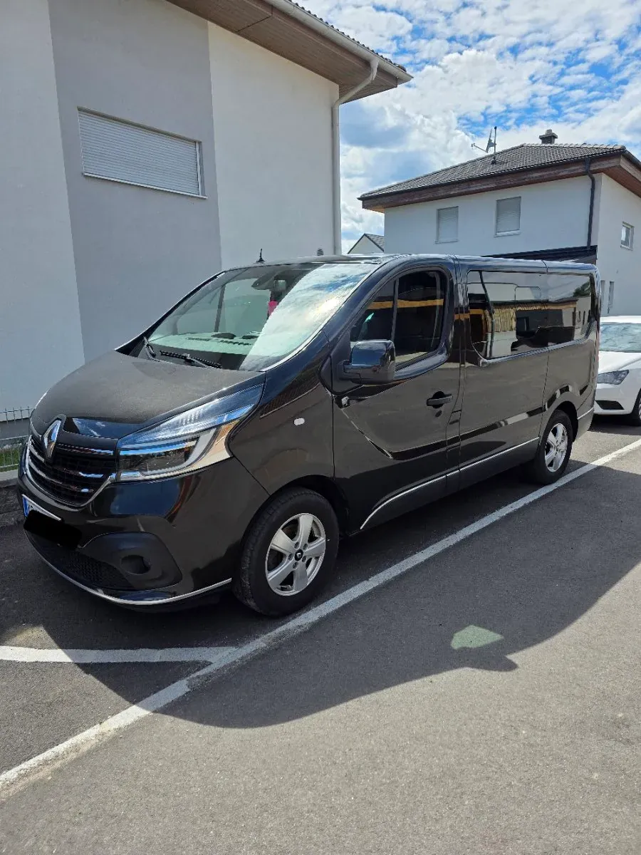 Renault Trafic 2021 photo 3