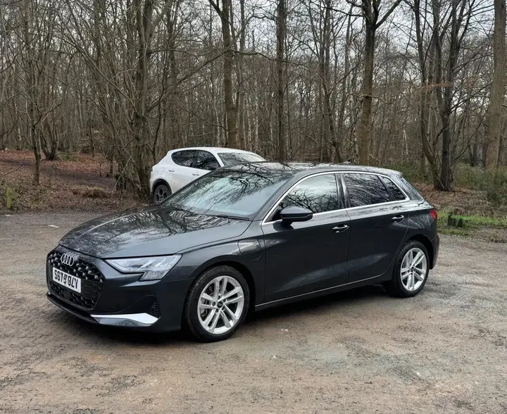 Audi A3 Sportback 2025 photo 3