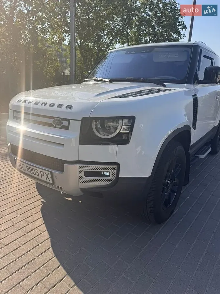 Land Rover Defender