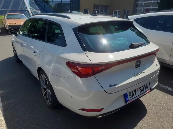 Seat Leon 2023 photo 4