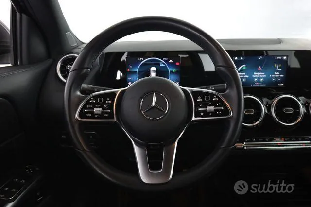 Mercedes-Benz Gla 2023 photo 5