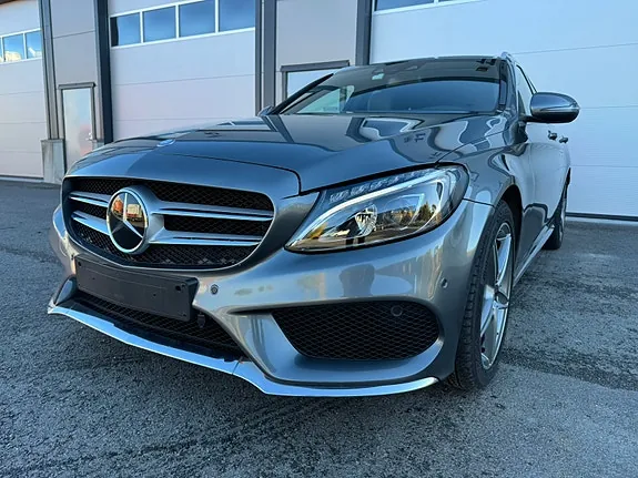 Mercedes-Benz C200
